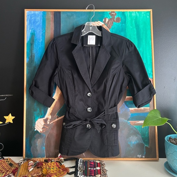 Smart Set Black Blazer with Belted Waist 9 - Picture 11 of 14